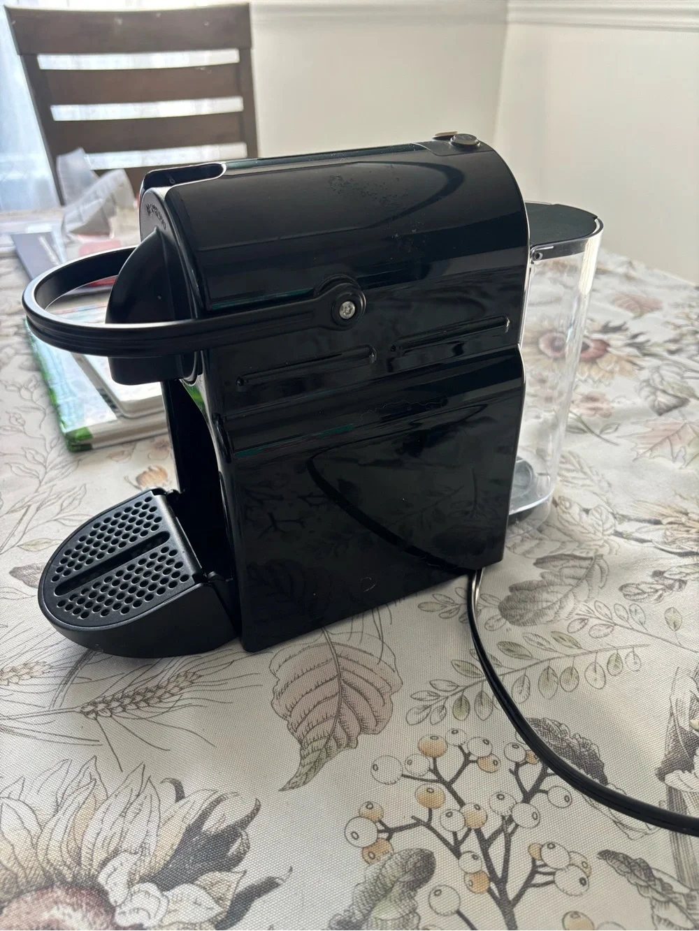 Nespresso Black Compact Espresso Capsule Machine